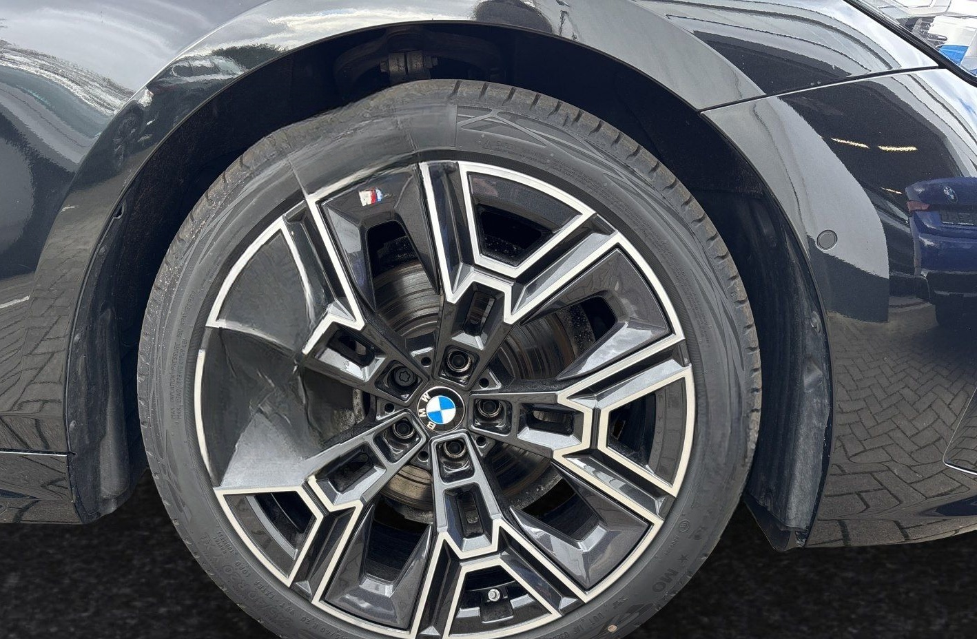 BMW 520d xDrive M Sport|Head-Up|20"LMR|DAProf. foto 4