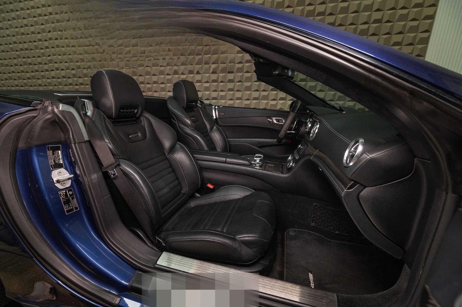 Mercedes-Benz SL 63 AMG foto 8
