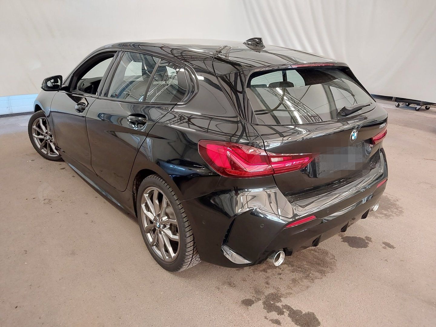 BMW 118d Limousine M Sport HiFi LRHZ QI RFK SHZ 2ZK foto 5