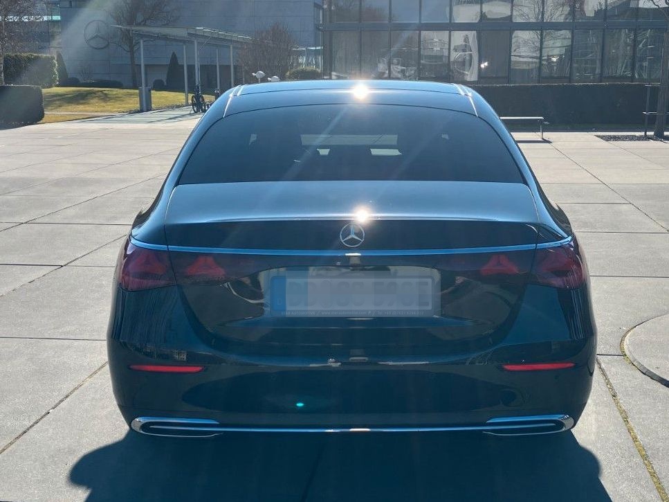 Mercedes-Benz E 300 E Limousine E 300 e Exclusive Premium foto 5