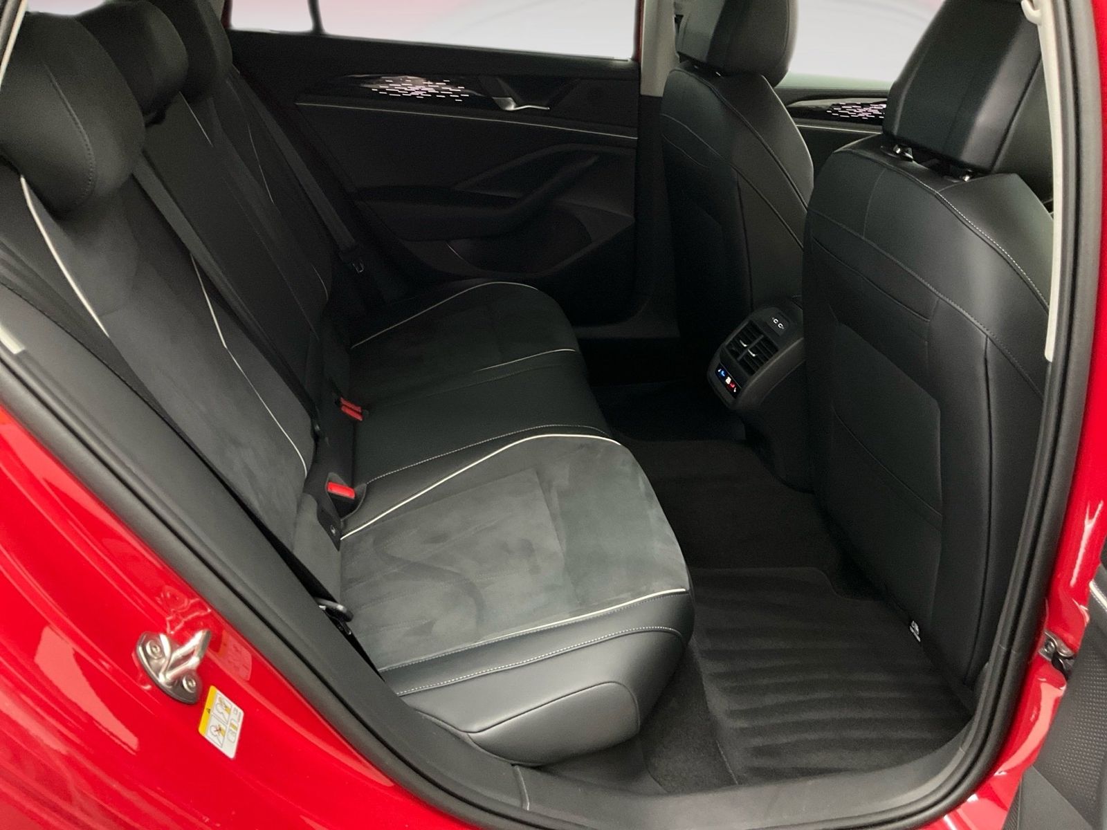 Volkswagen Passat Variant ELEGANCE 2.0TDI 150PS DSG NP.67T foto 10