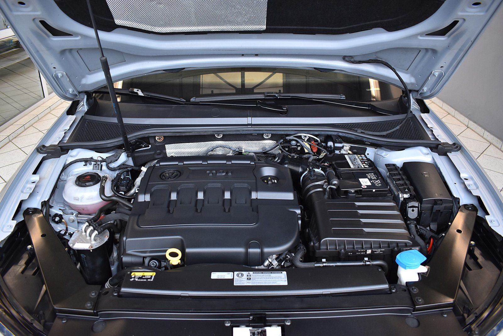 Volkswagen Passat Variant 2.0 TDI 4Motion DSG*LED*PDC*ACC foto 11