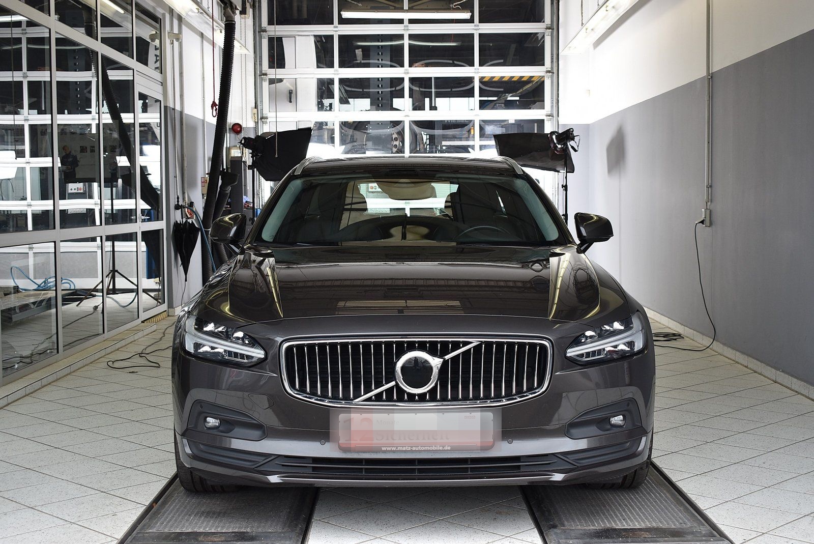 Volvo V90 B4 Momentum Pro Automatik*Leder*LED foto 2
