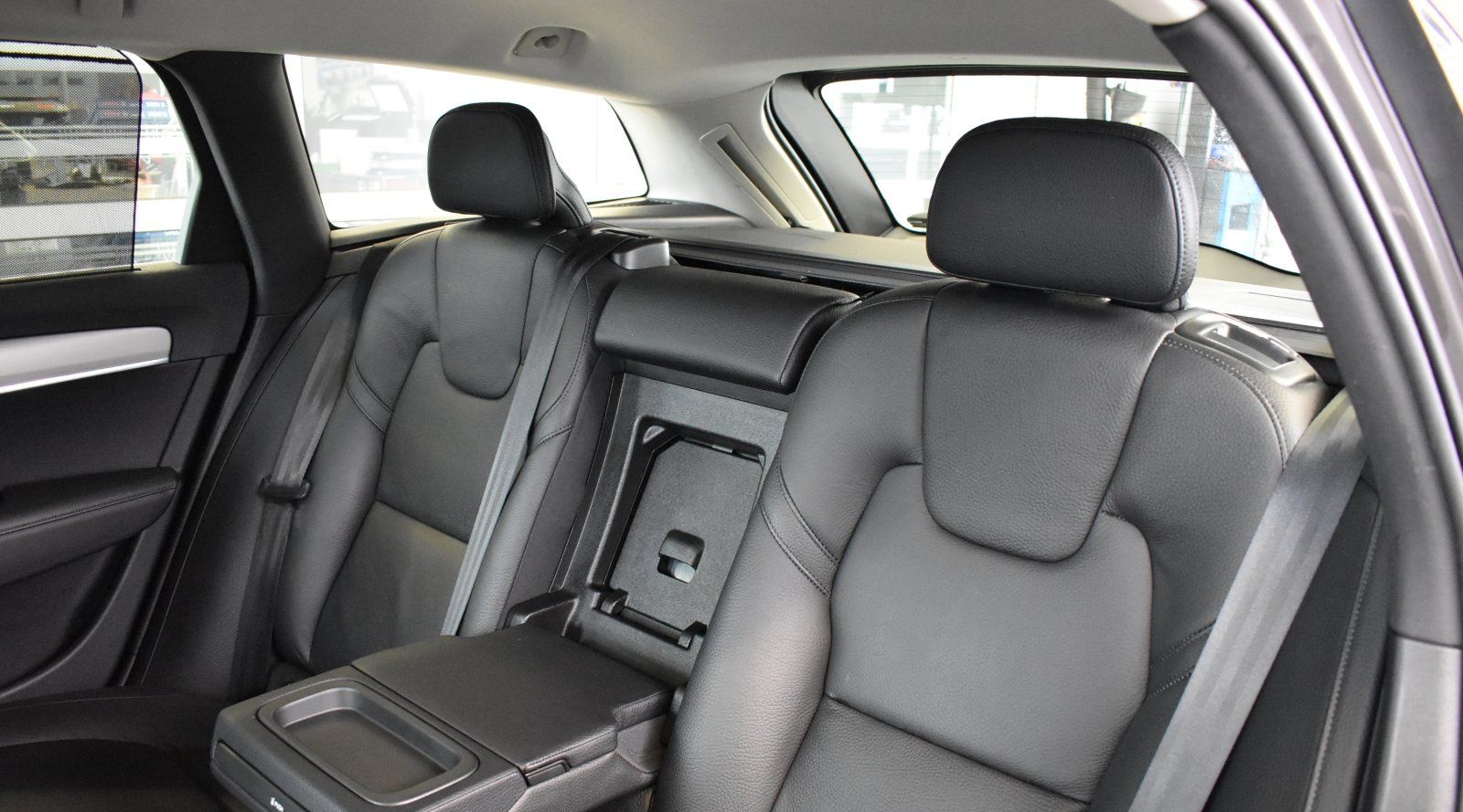 Volvo V90 B4 Momentum Pro Automatik*Leder*LED foto 18