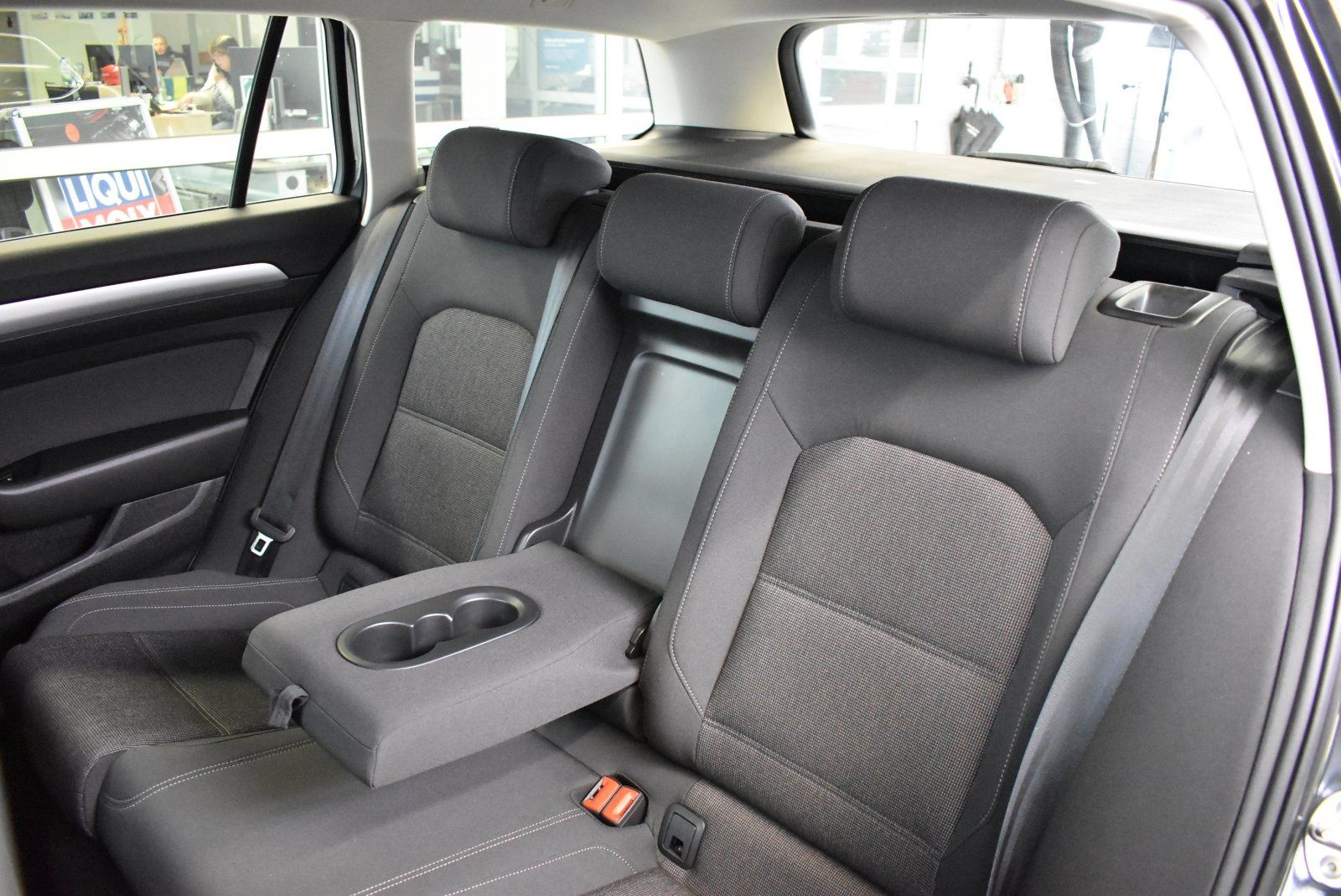 Volkswagen Passat Variant 4Motion 2,0TDI AHK*DSG LED*SHZ foto 17