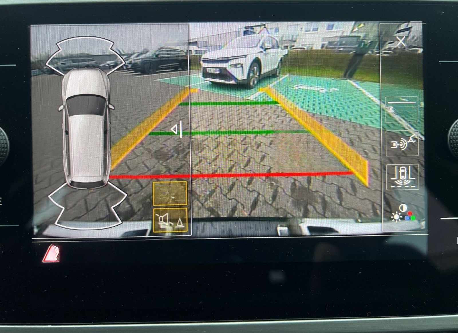 Volkswagen Passat Variant 2.0 TDI DSG +AHK +LED +ACC +RKAM foto 13