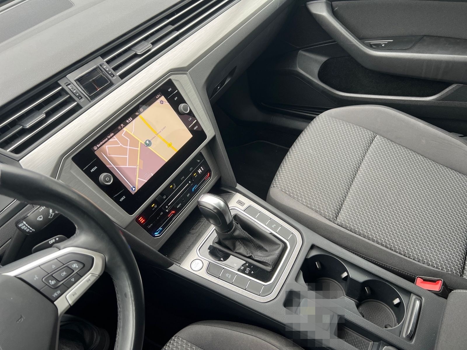 Volkswagen Passat Variant 2.0 TDI DSG +AHK +LED +ACC +RKAM foto 19