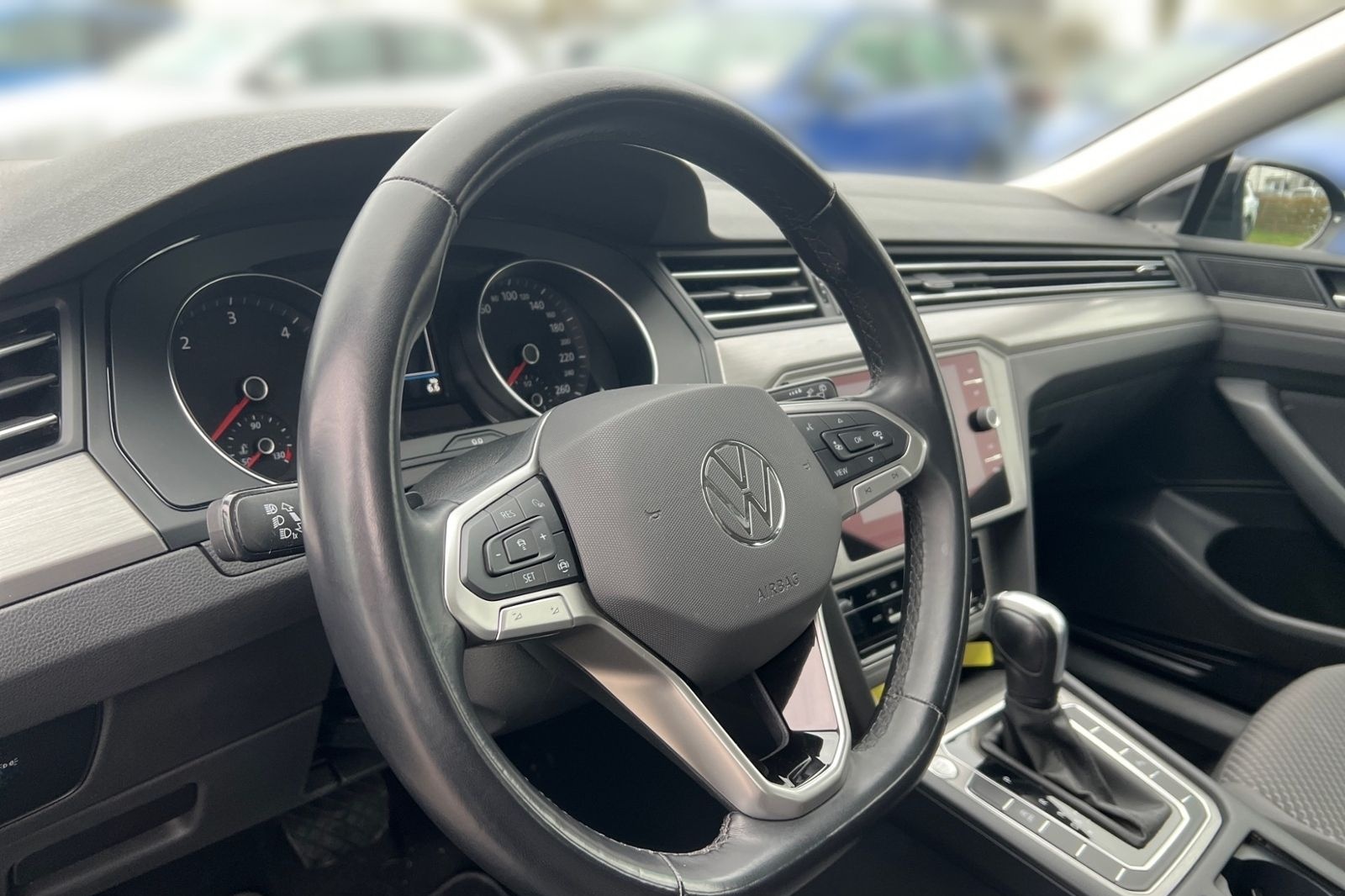 Volkswagen Passat Variant 2.0 TDI DSG +AHK +LED +ACC +RKAM foto 9