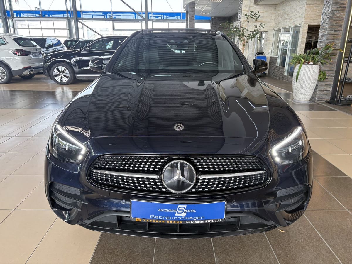 Mercedes-Benz E 300 de 4Matic AMG Line SHZ LED AHK ACC Pano foto 2