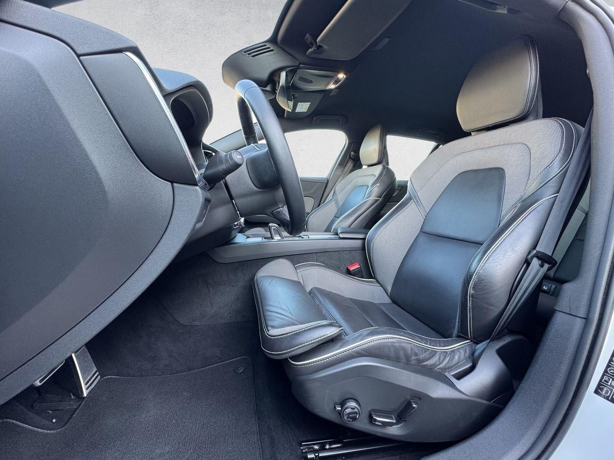 Volvo V60 B4 R Design LED Keyless Memory Alu18 Kamera foto 12