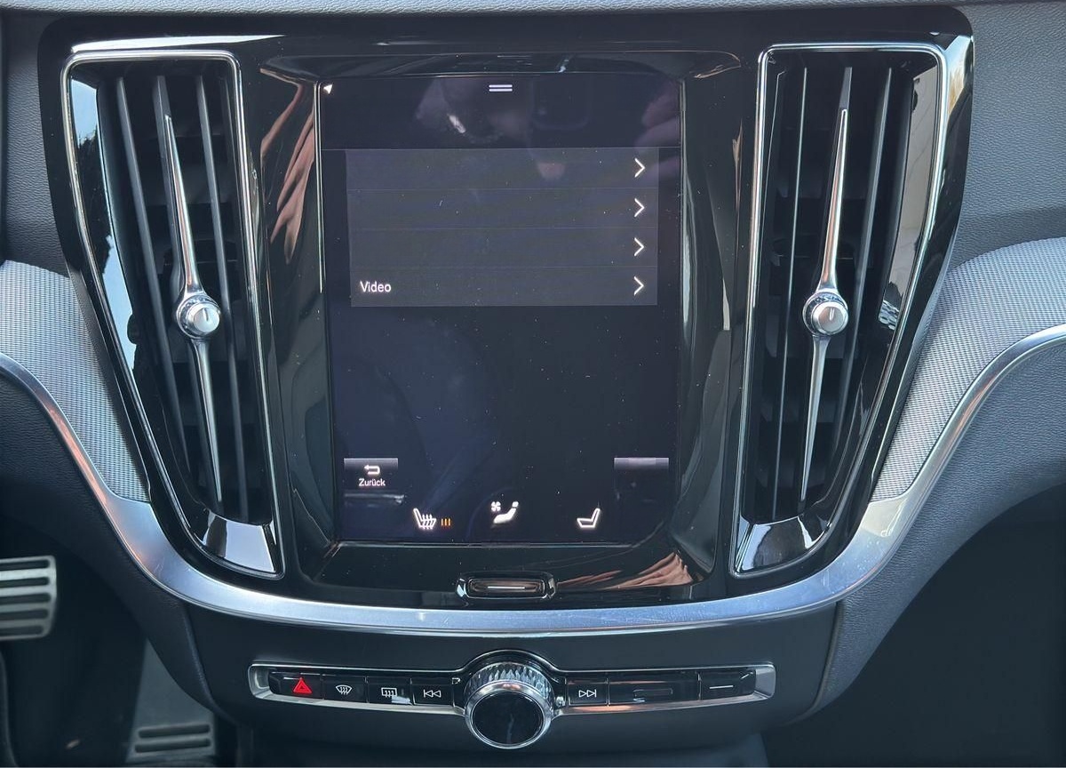 Volvo V60 B4 R Design LED Keyless Memory Alu18 Kamera foto 15