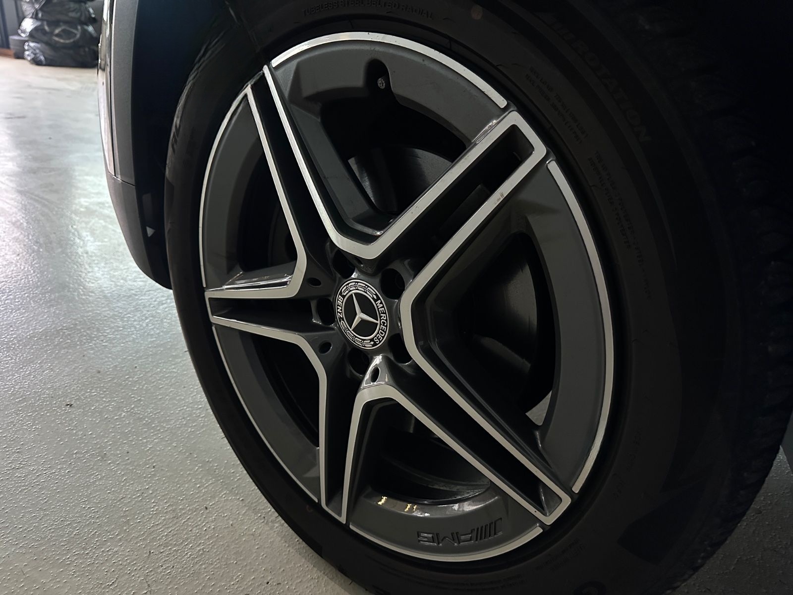 Mercedes-Benz GLB 250 4Matic AMG-Line/360°/Multibeam foto 11