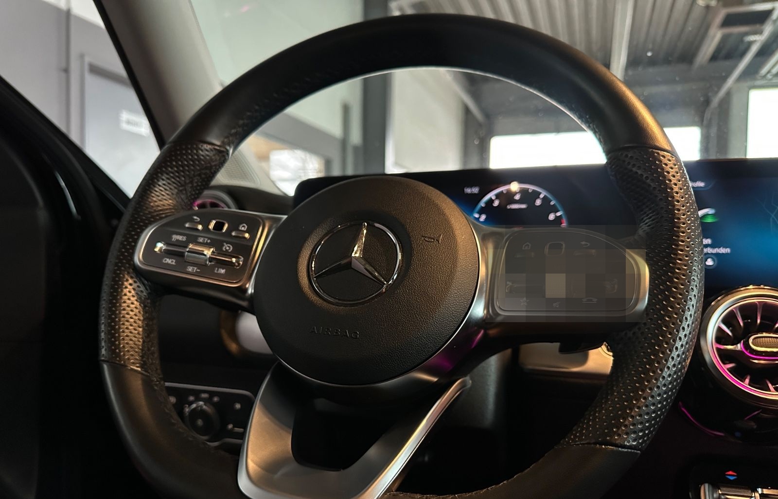 Mercedes-Benz GLB 250 4Matic AMG-Line/360°/Multibeam foto 17