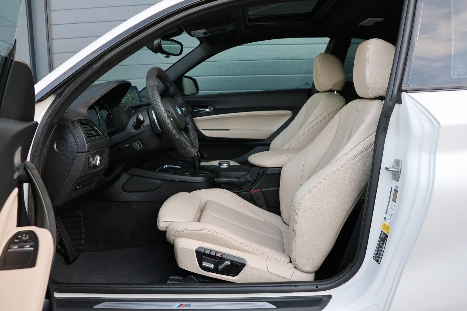 BMW 230i Coupé/CarPlay/SHZ/LHZ/KAMERA/SPUR/R19 foto 13