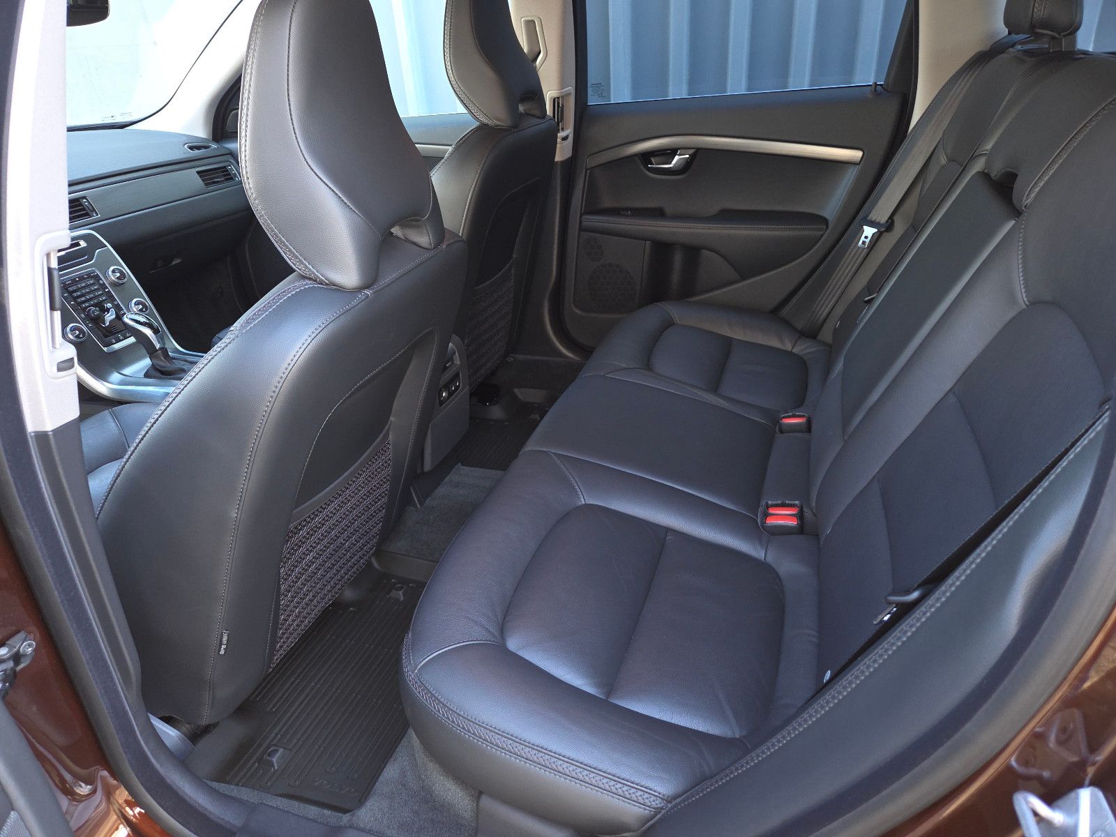 Volvo XC70 D4 AWD Kinetic Geartronic foto 8