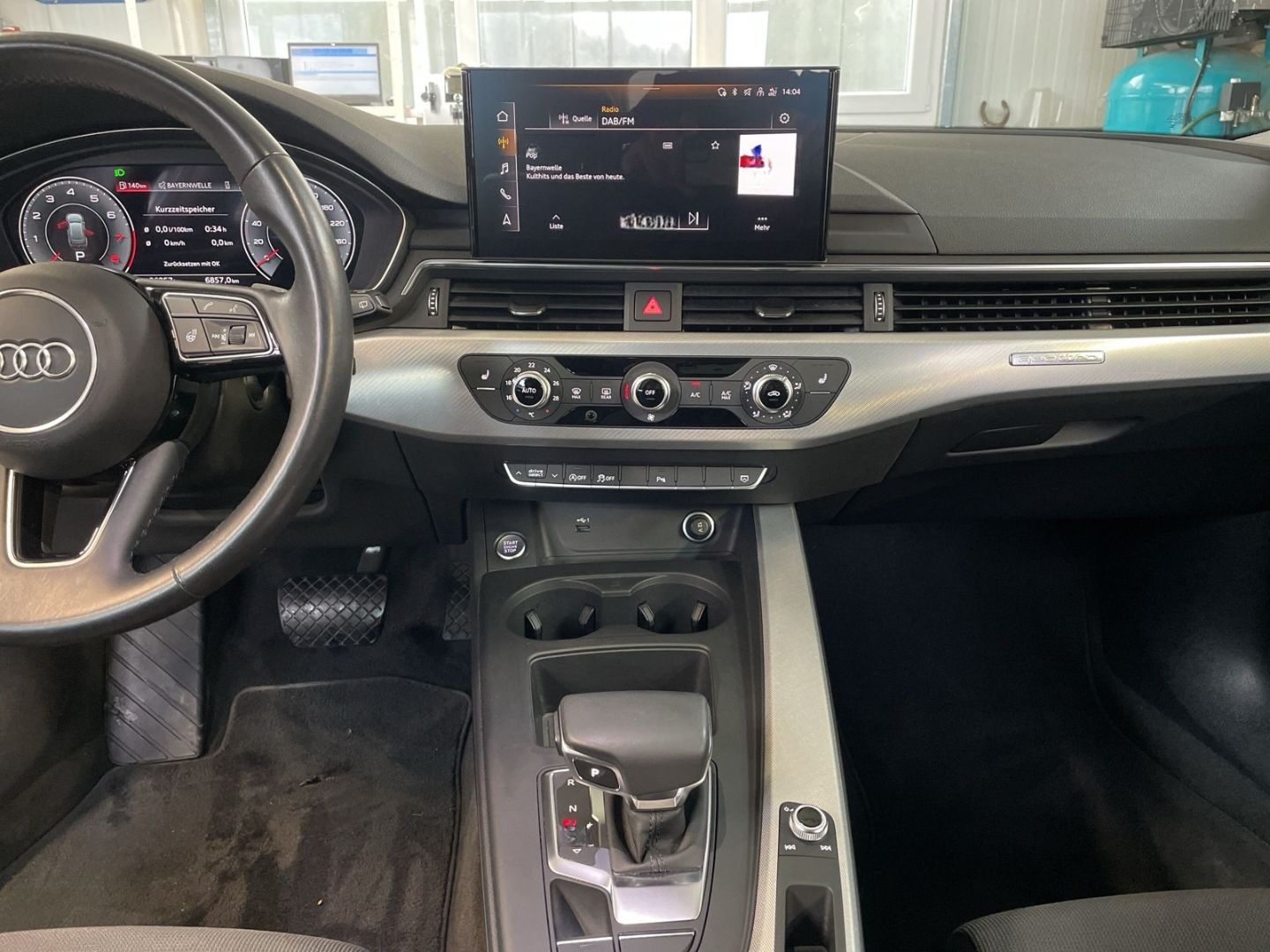 Audi A4 Avant 45 TFSI qu LED AHK Kamera Navi PDC+SHZ foto 14