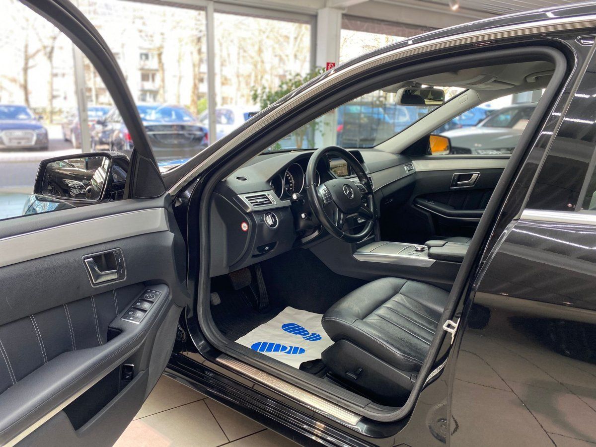 Mercedes-Benz E 250 CDI BlueTEC 4Matic Navi Leder Tempo SHZ PD foto 9
