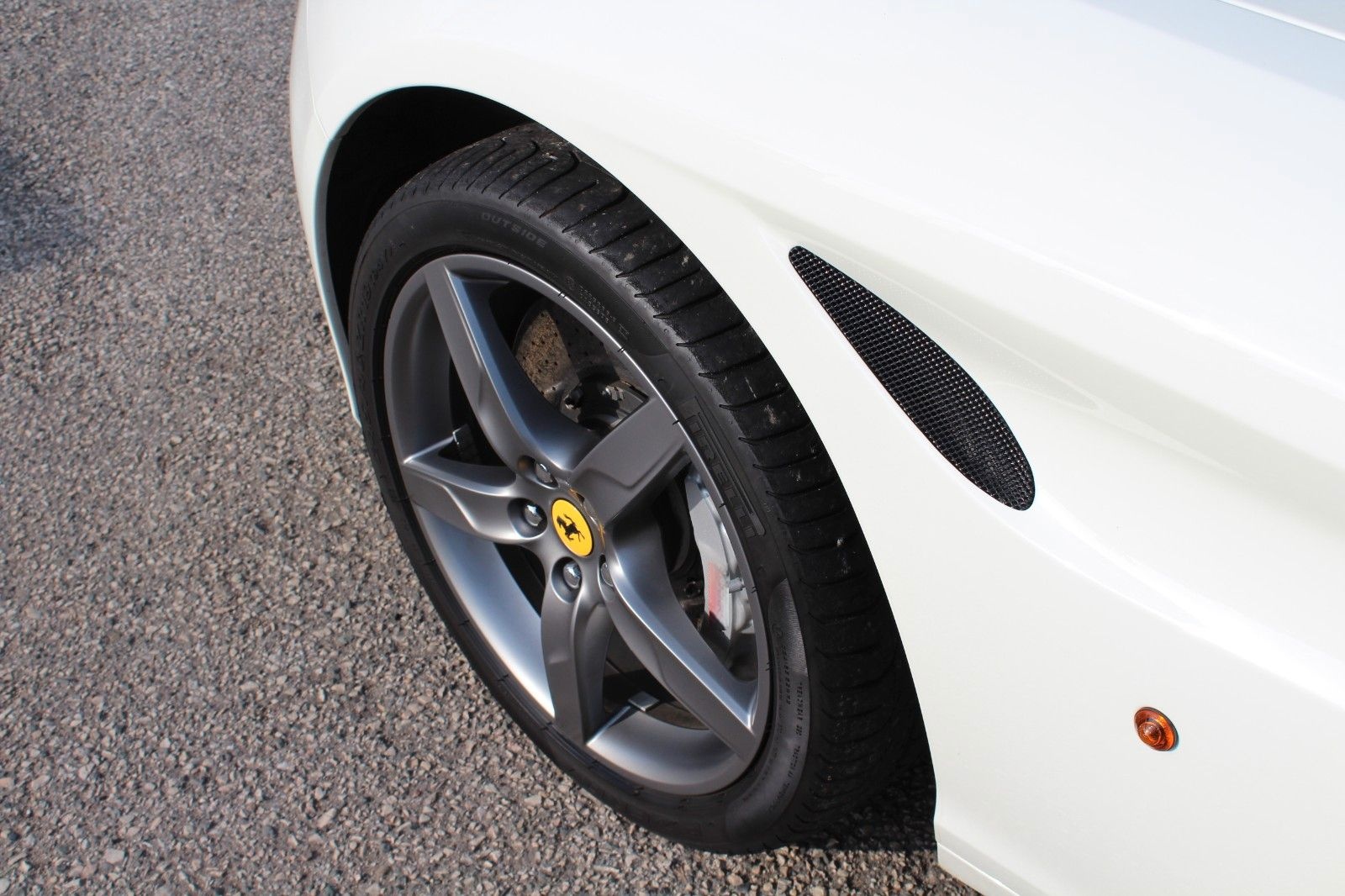Ferrari California 3.9 V8 T 4-Sitzer foto 24