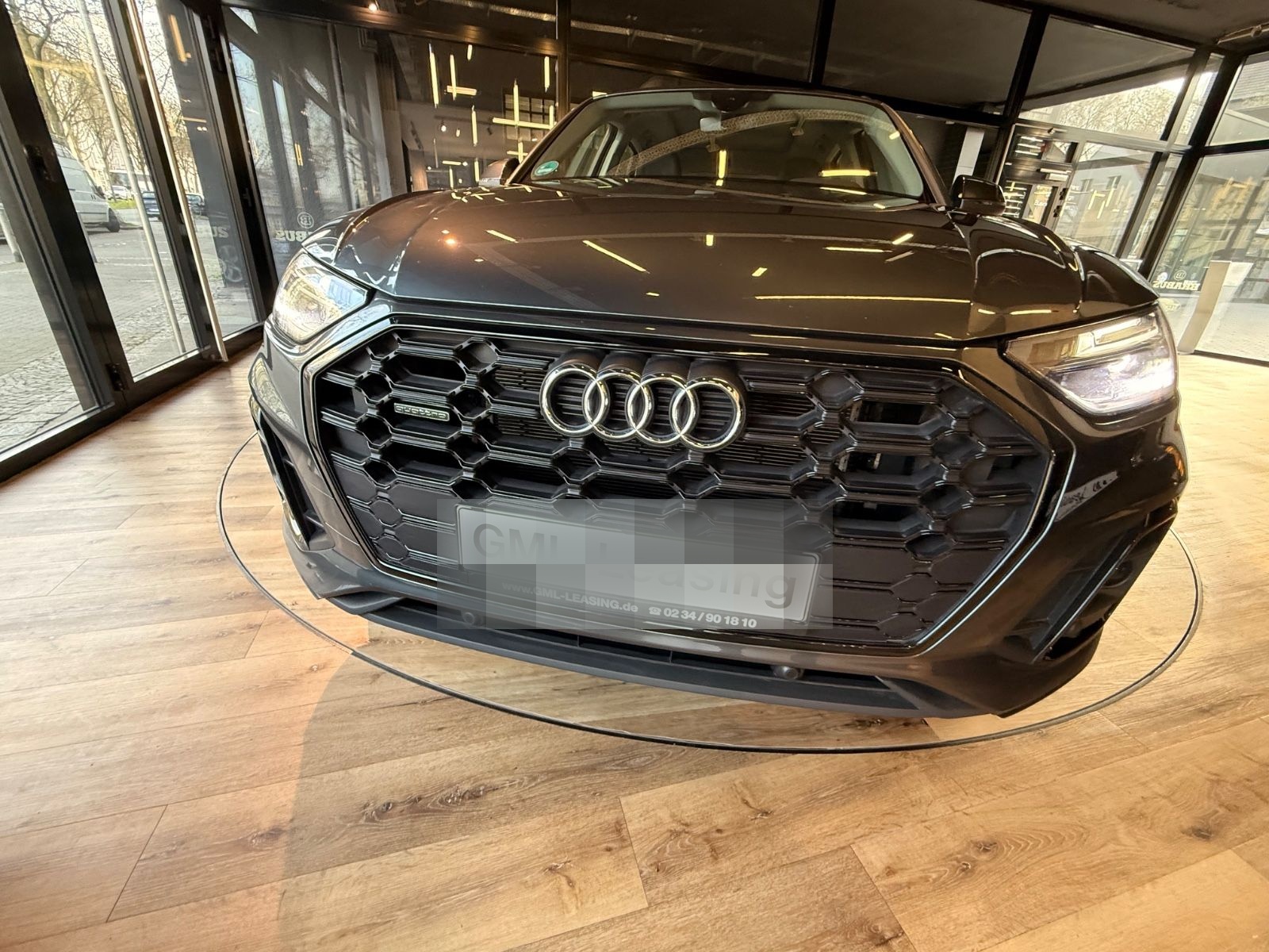 Audi Q5 S-line 55 TFSI e quattro 367 PS Business Pano foto 12