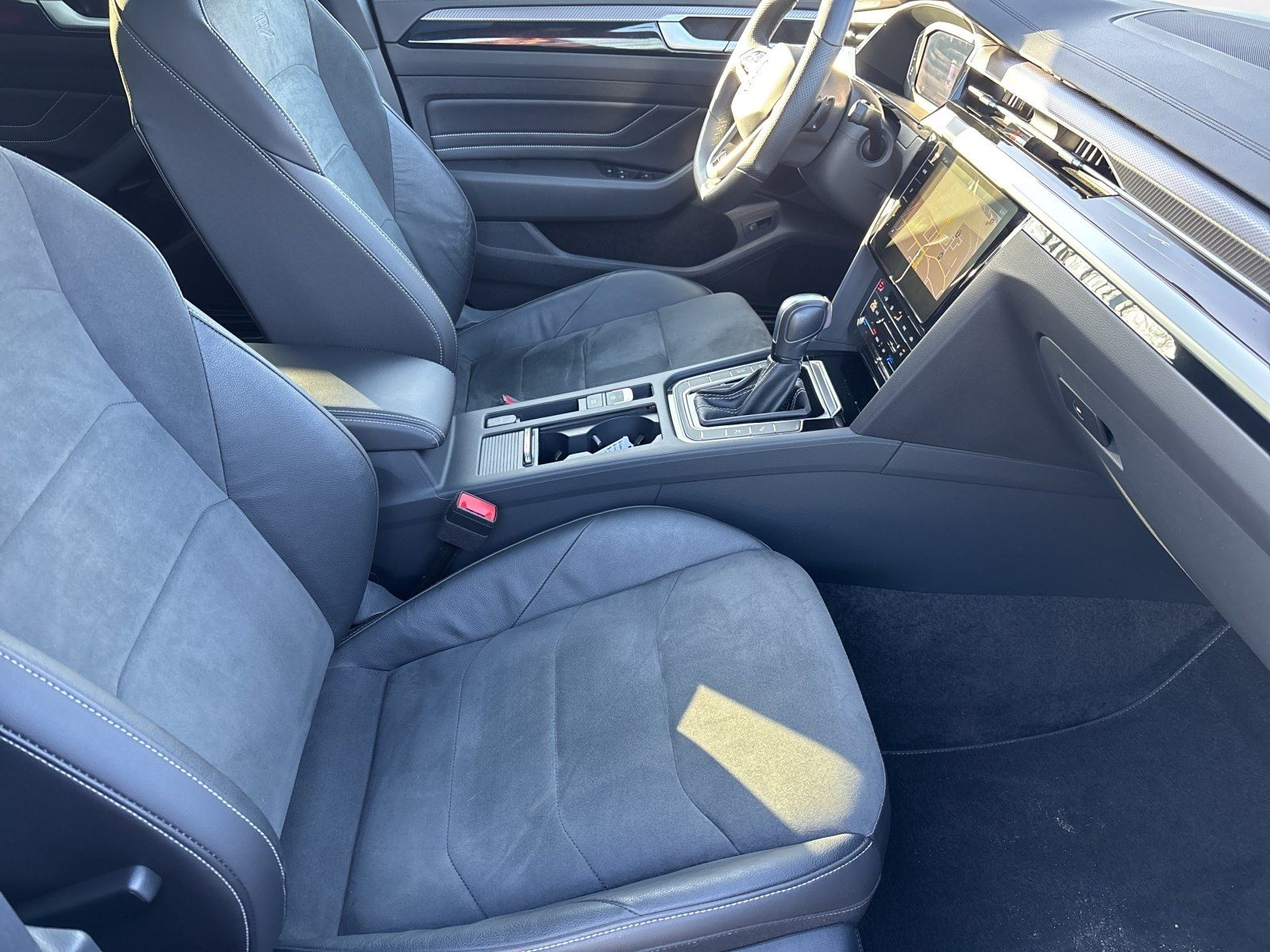 Volkswagen Arteon 2.0 TDI R-Line Shooting Brake DSG foto 13