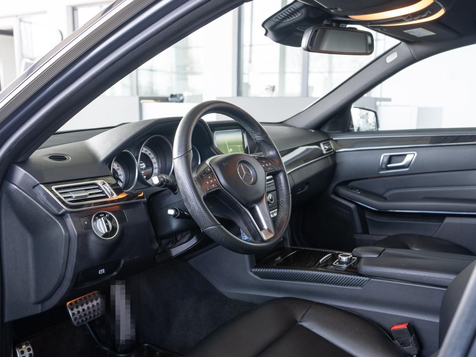 Mercedes-Benz E 250 T 7G-TRONIC *360°-KAM*DISTR.+*LEDER*2.HD* foto 13