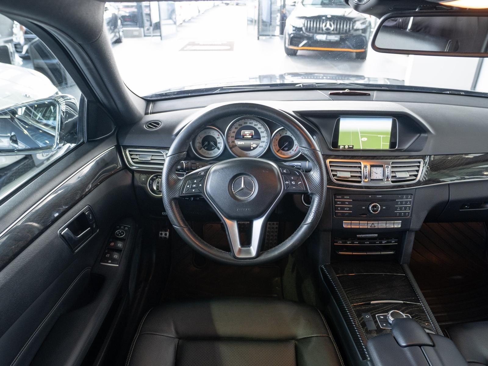 Mercedes-Benz E 250 T 7G-TRONIC *360°-KAM*DISTR.+*LEDER*2.HD* foto 15