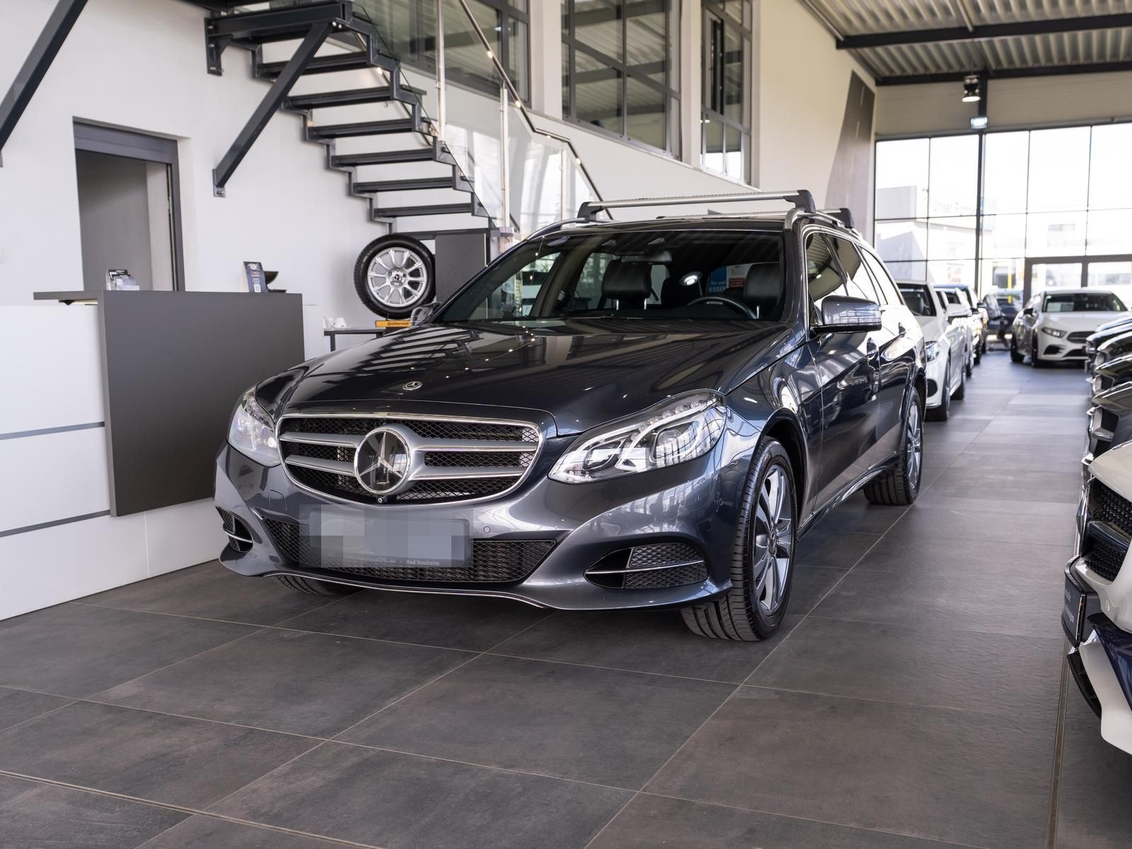 Mercedes-Benz E 250 T 7G-TRONIC *360°-KAM*DISTR.+*LEDER*2.HD* foto 3