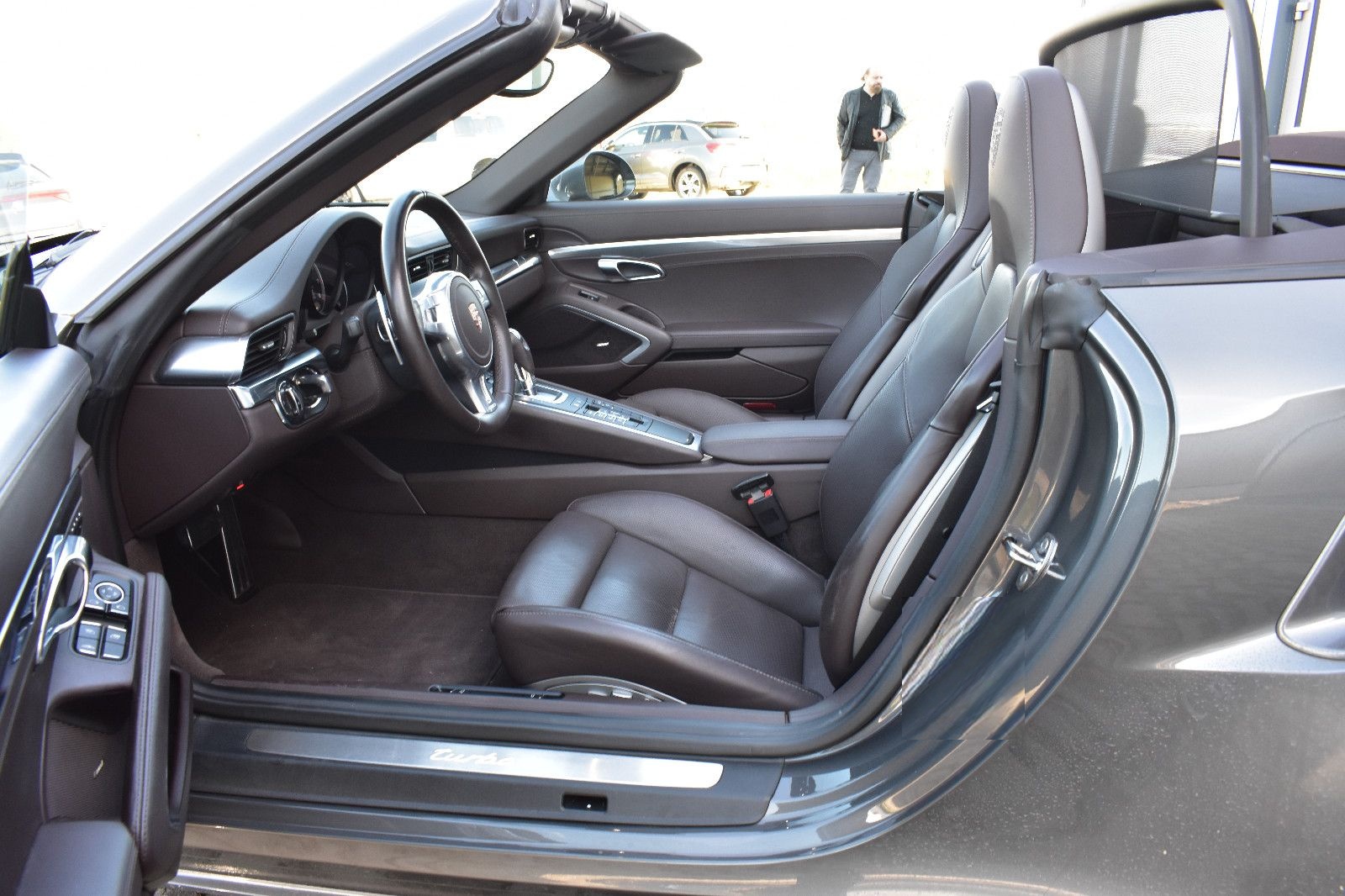 Porsche 911 Turbo Cabriolet Sport Design Paket 1Hand foto 10