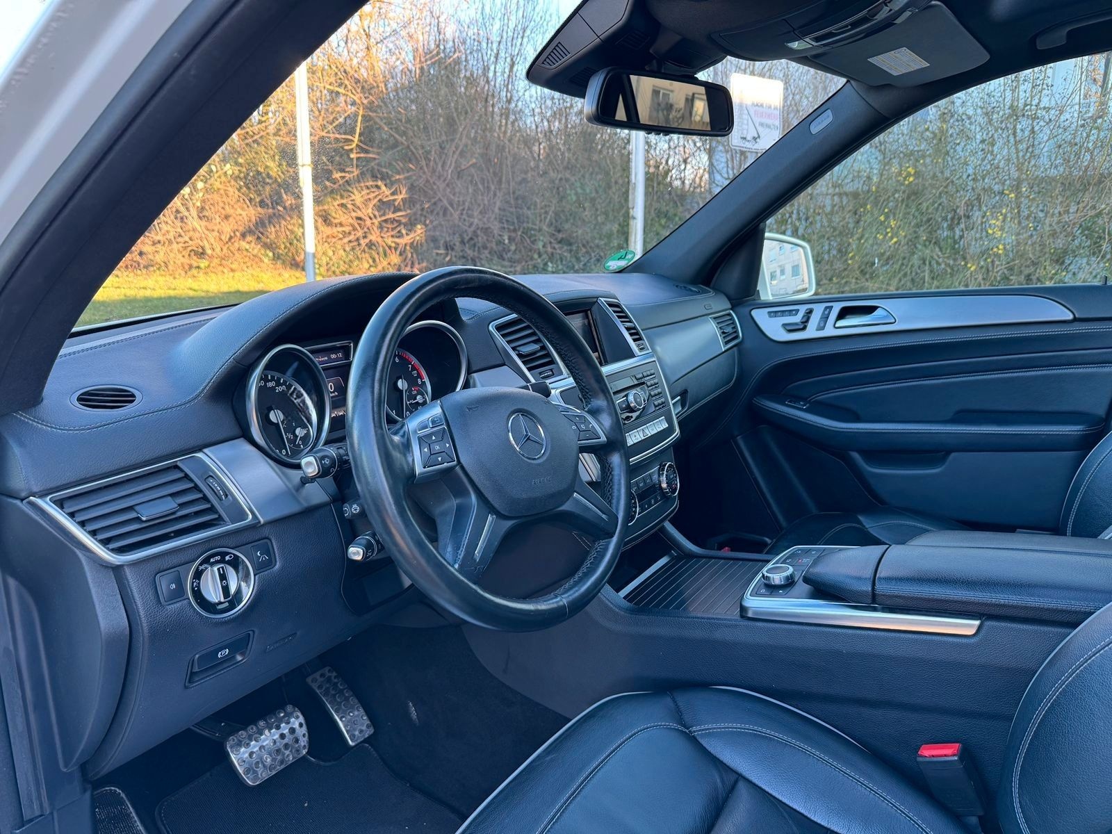Mercedes-Benz ML 500 M-Klasse 4MATIC (BlueEFFICIENCY) 7G-TRONI foto 9