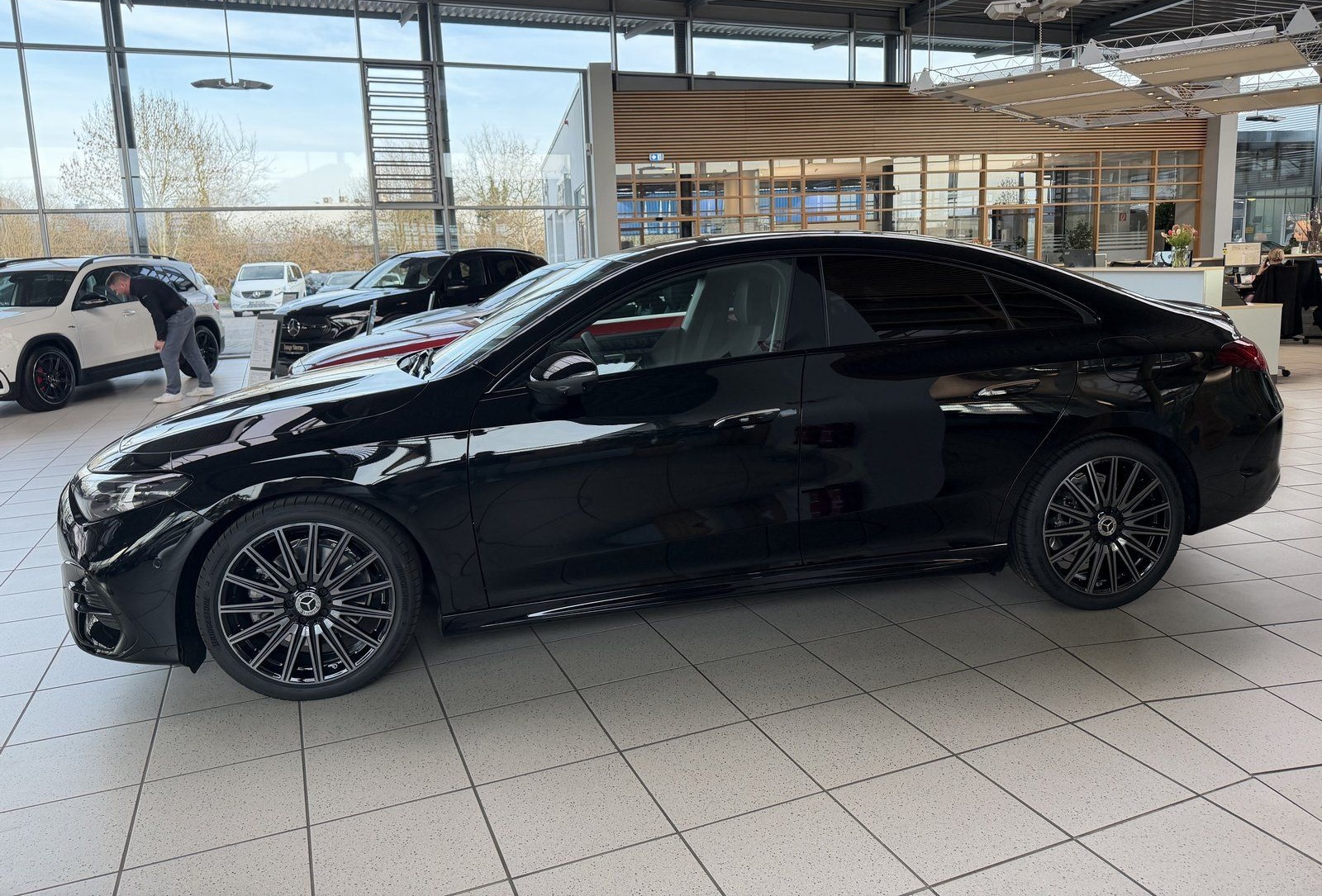Mercedes-Benz CLA 200 AMG Plus Night HUD Multibe Burmester 19" foto 5