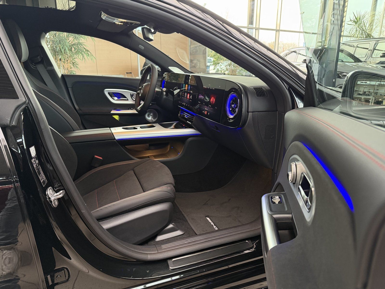 Mercedes-Benz CLA 200 AMG Plus Night HUD Multibe Burmester 19" foto 7