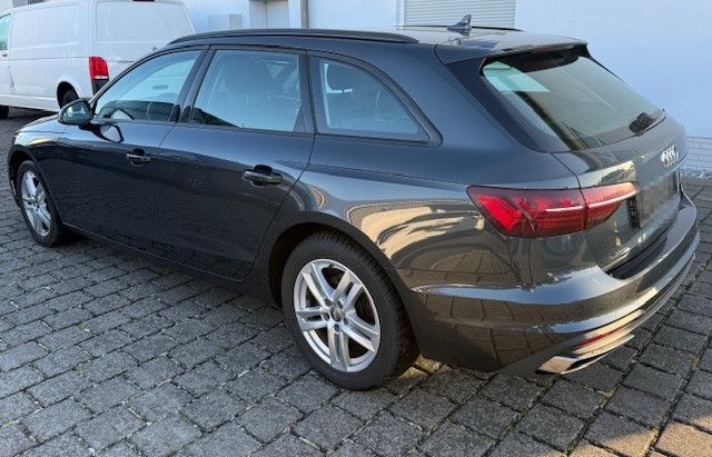 Audi A4 Avant 40 TFSI |Matrix |S tronic |Navi foto 3