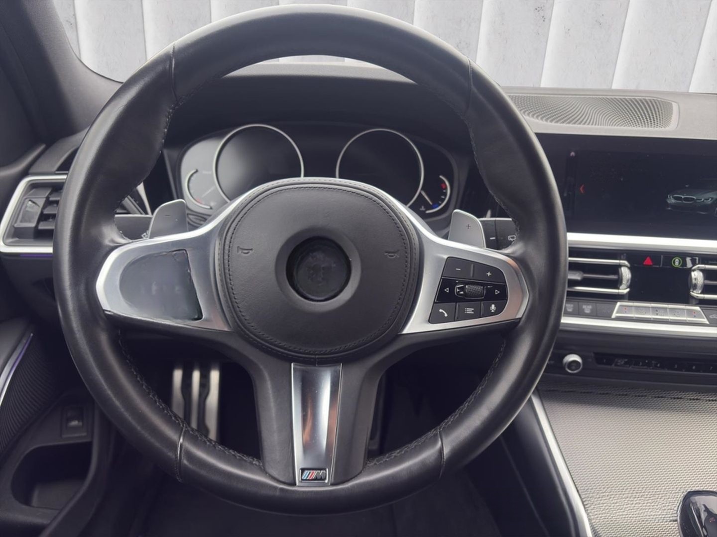 BMW 330 d xDrive M Sport Touring LED Navi SHZ PDC 18 foto 9