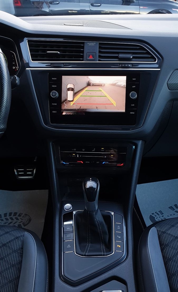 Volkswagen Tiguan 2.0 TDI DSG 3 x R-Line Pano/ACC/DCC/K-les foto 11