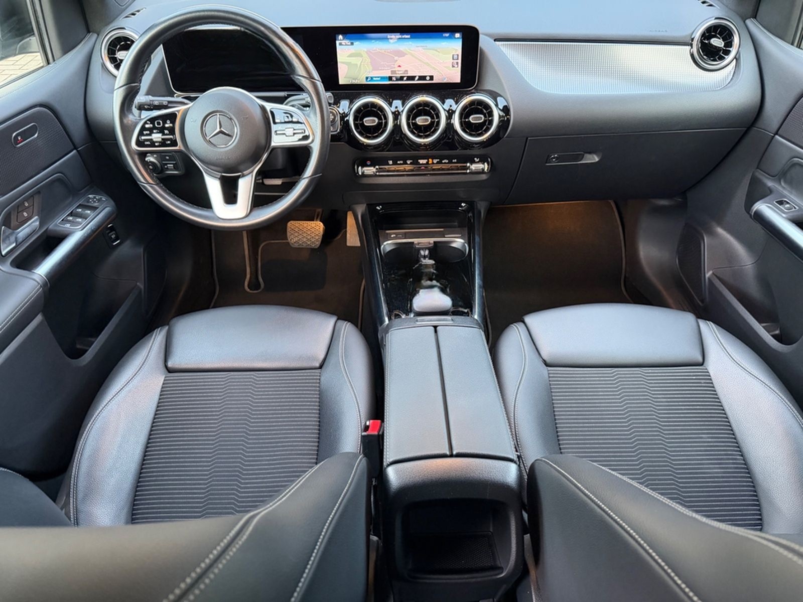 Mercedes-Benz B 220 4Matic ProgressiveLED/NAVI/AHK/TOTWASS/RFK foto 30