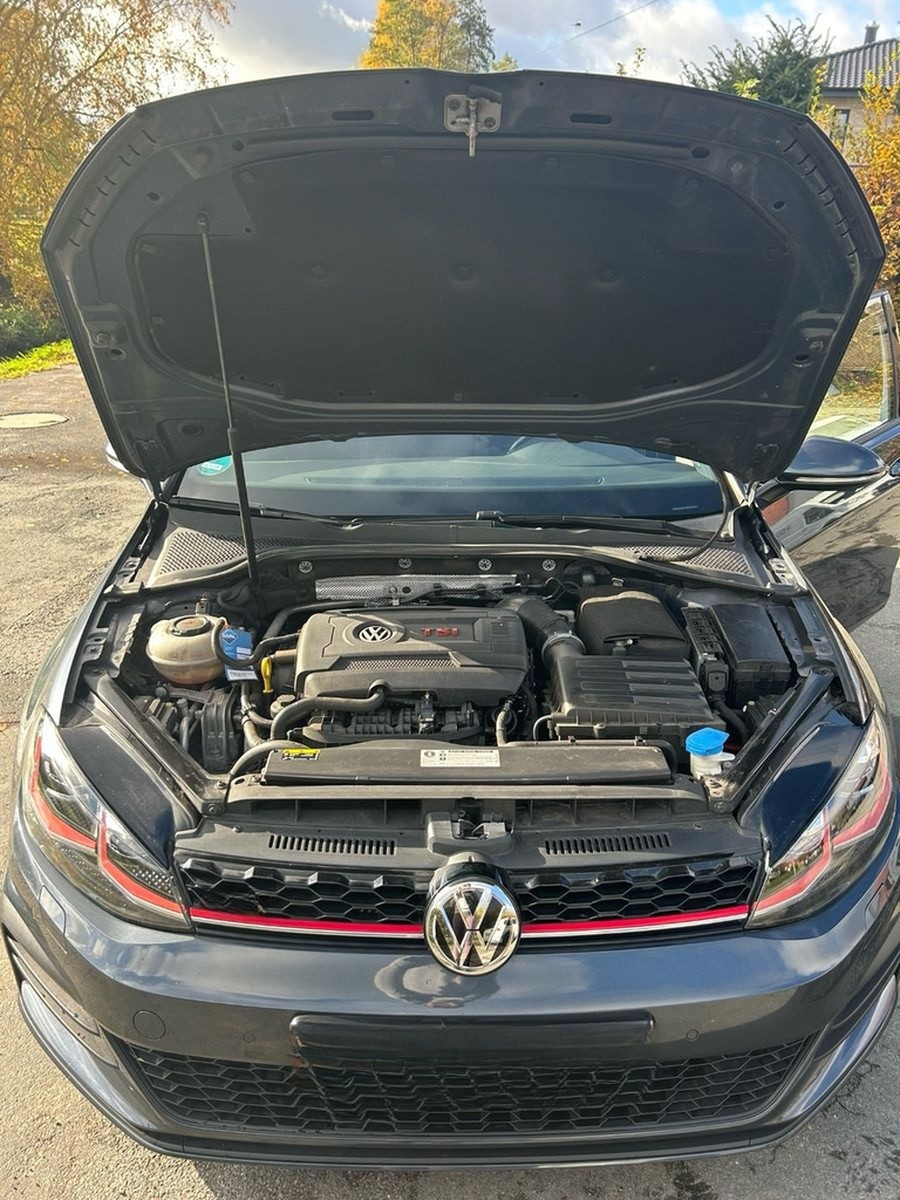 Volkswagen Golf 2.0 TSI DSG GTI Performance GTI Performance foto 4