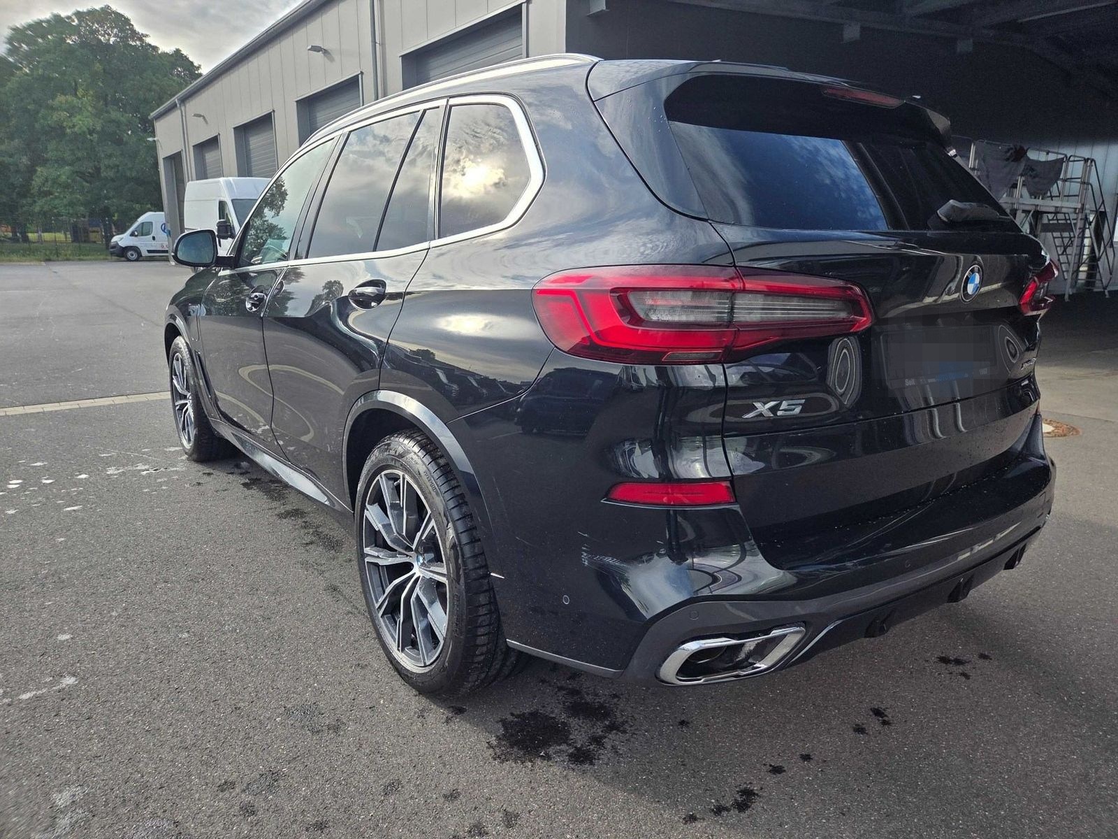 BMW X5 xDrive 45 e Plug-in-Hybrid 3.0 xDrive AHK SD  foto 2