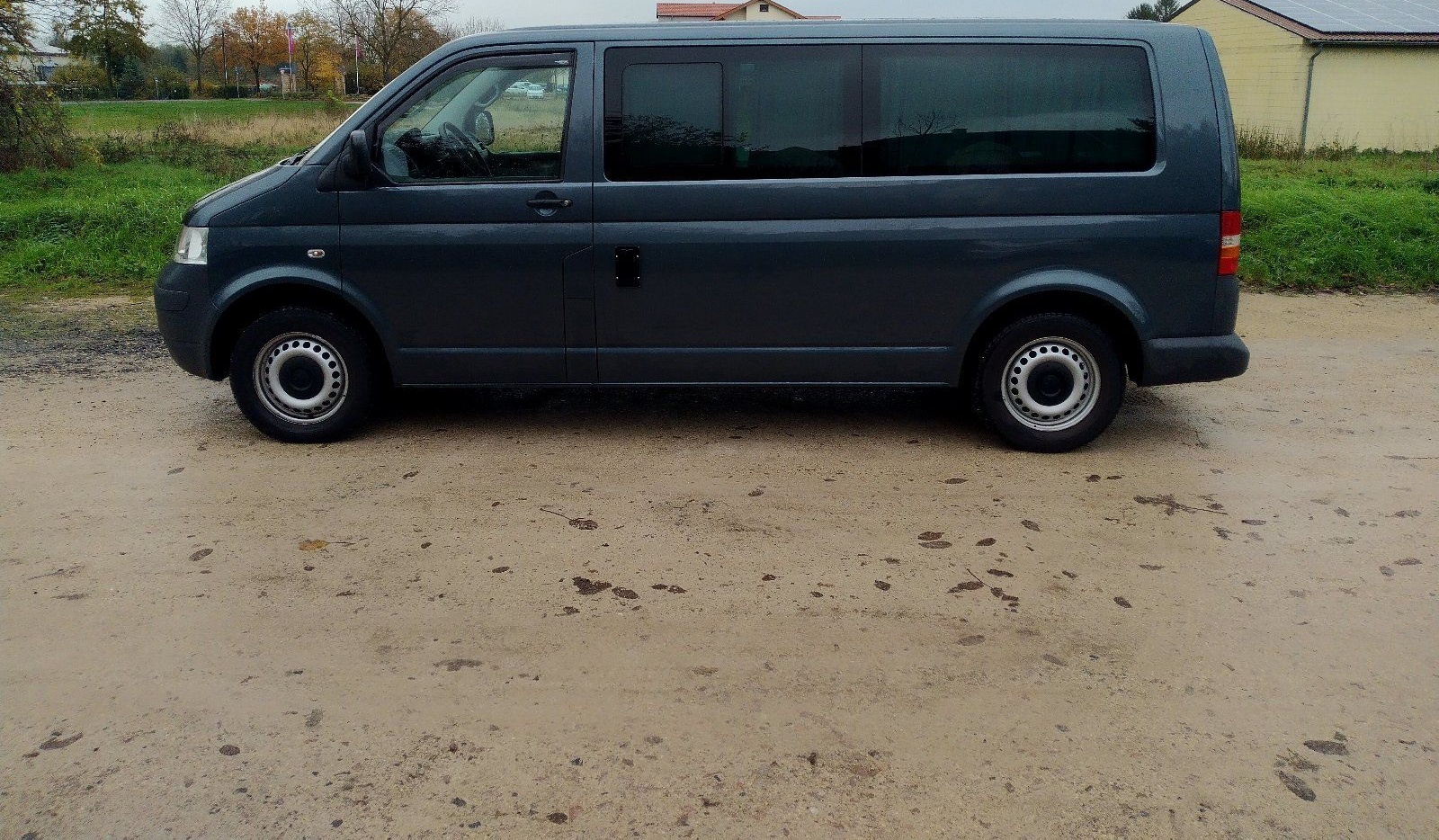 Volkswagen VW T5 Bus Carawelle 2,5 TDI Langversion Ca... foto 3