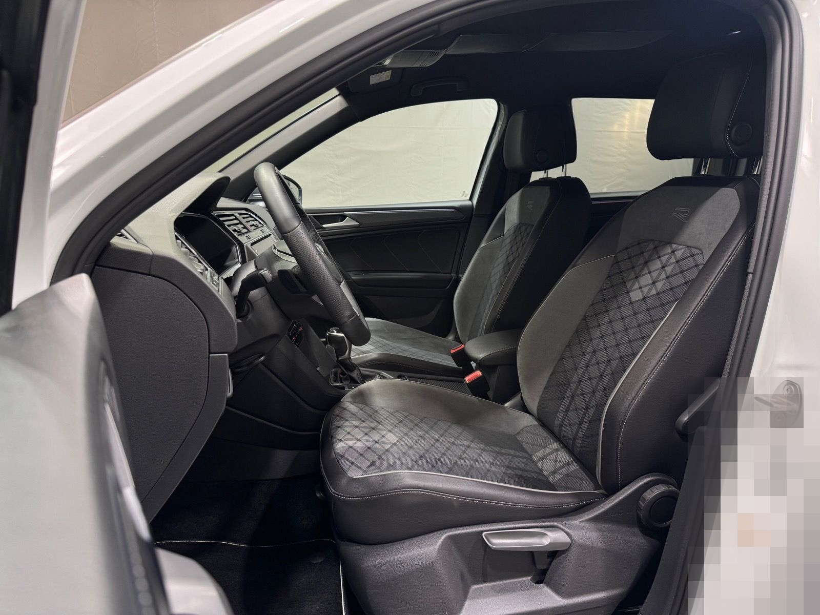 Volkswagen Tiguan Allspace R-Line 2.0 TDI DSG 4M | AHK ACC foto 21