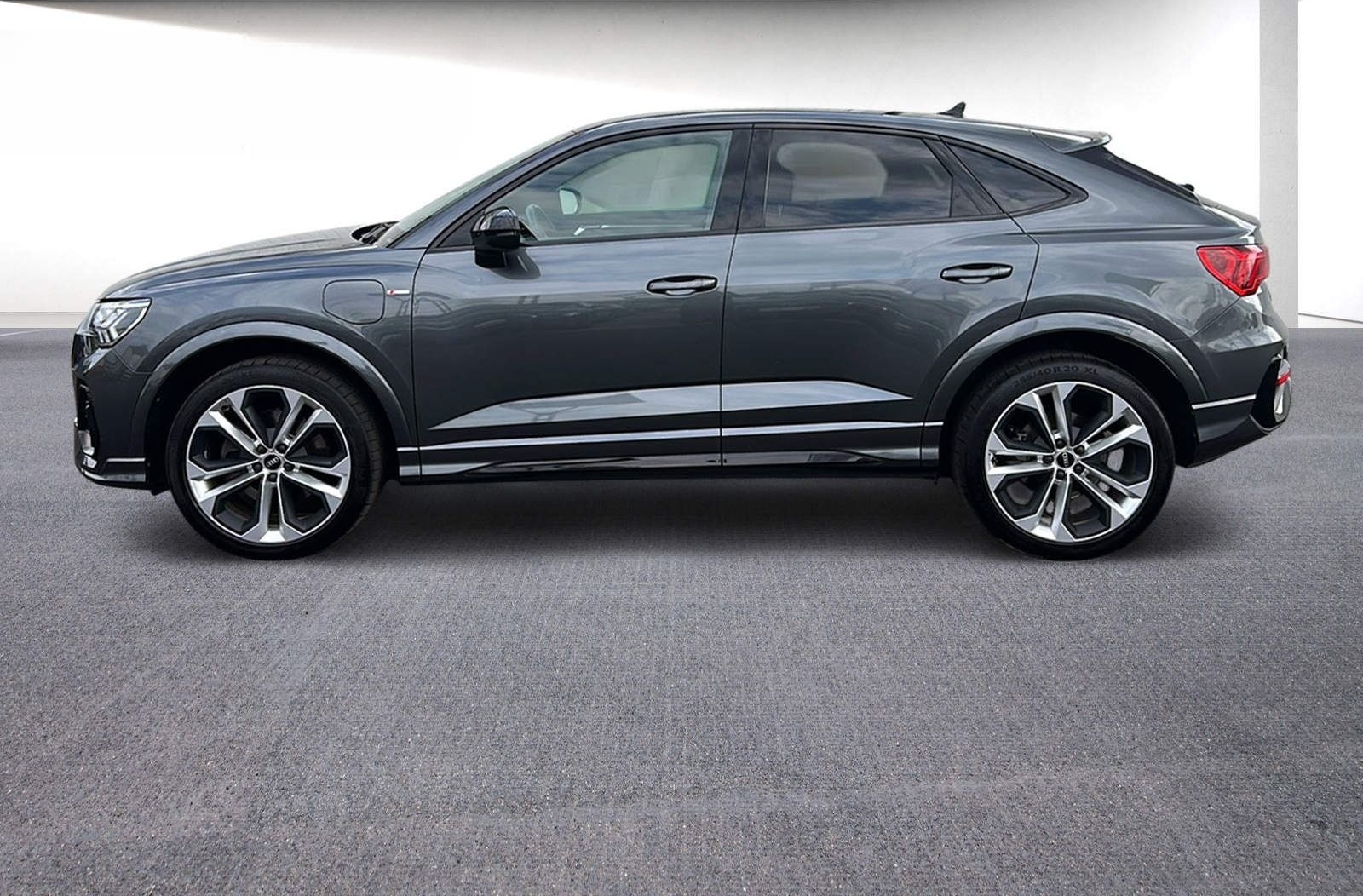 Audi Q3 Sportback S line 45 TFSI e S tronic Kamera, M foto 3