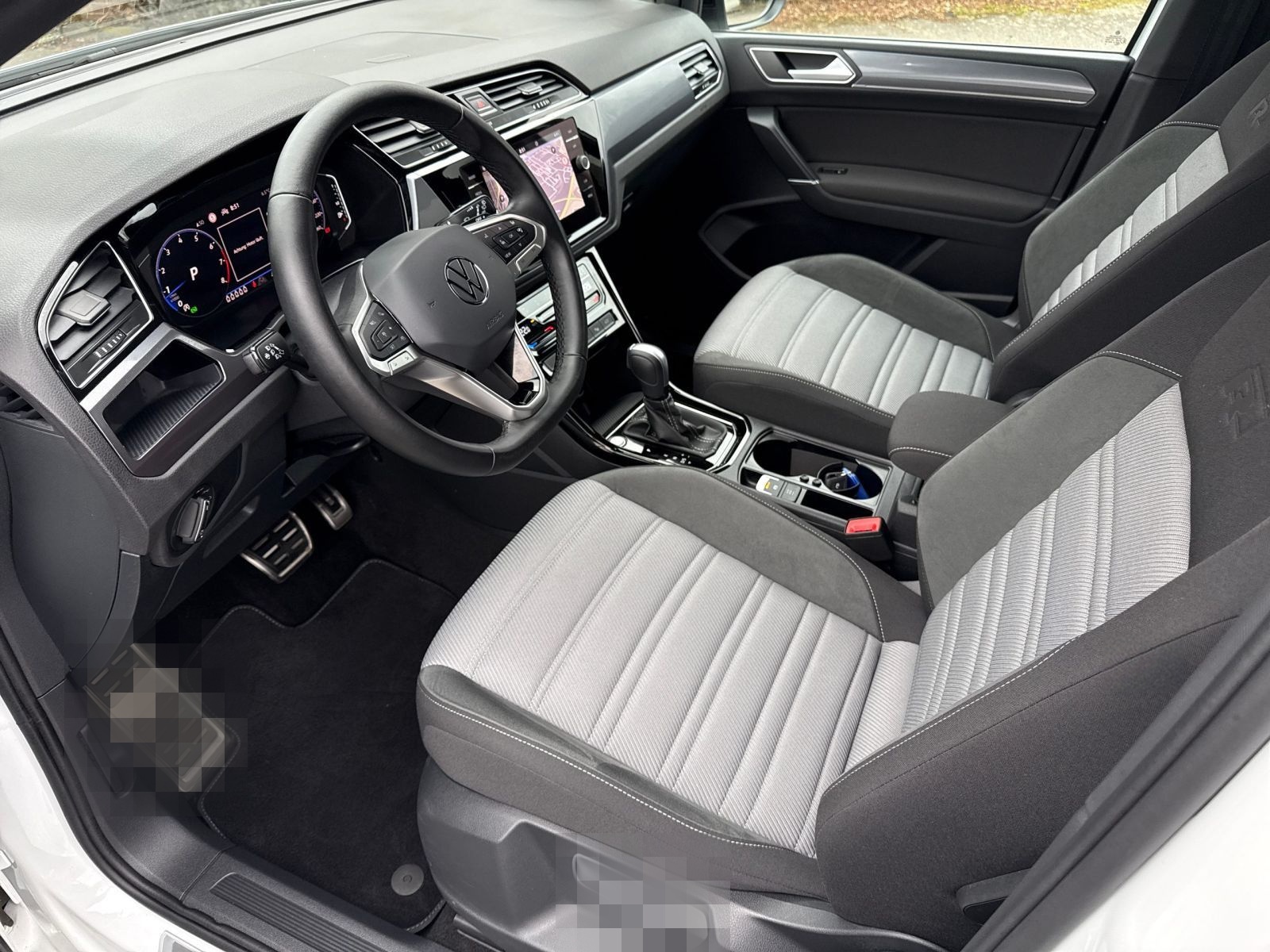 Volkswagen Touran Highline 1.5 TSI DSG, 7-SITZER, RFK, AHK foto 10