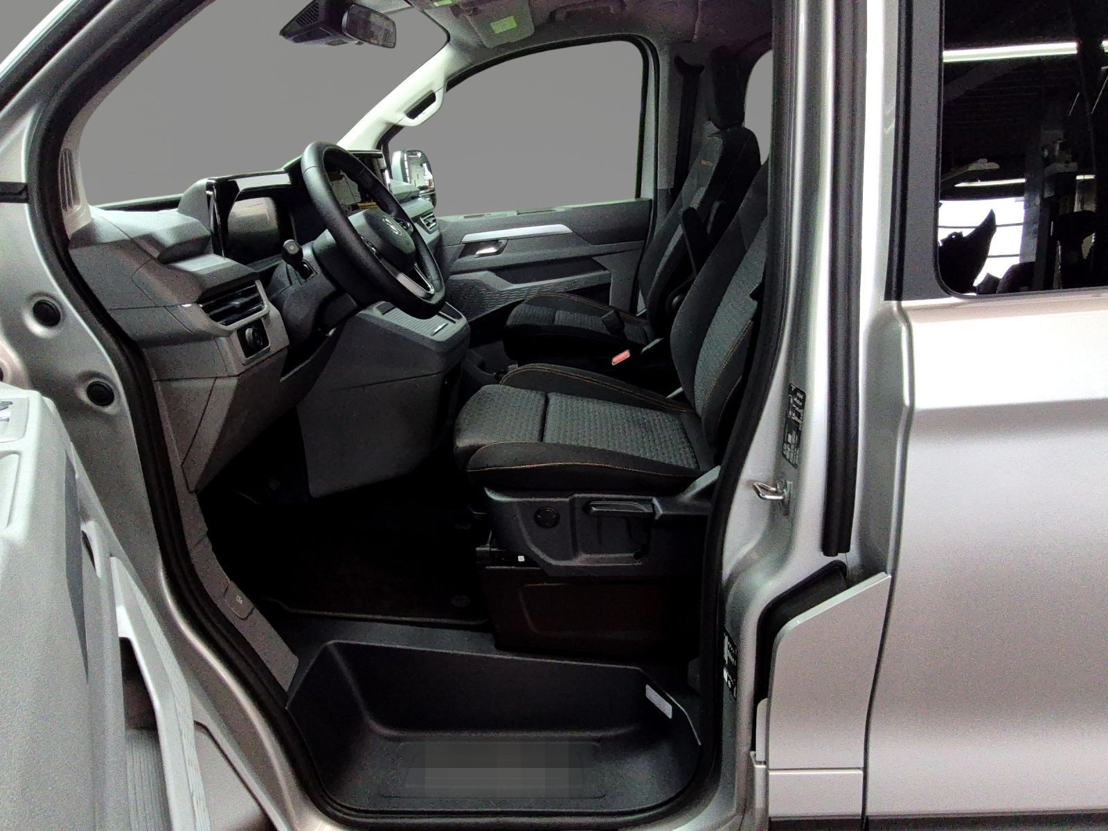 Volkswagen T7 Caravelle PanAmericana 2.0 TDI Aut. AHK PANO foto 8