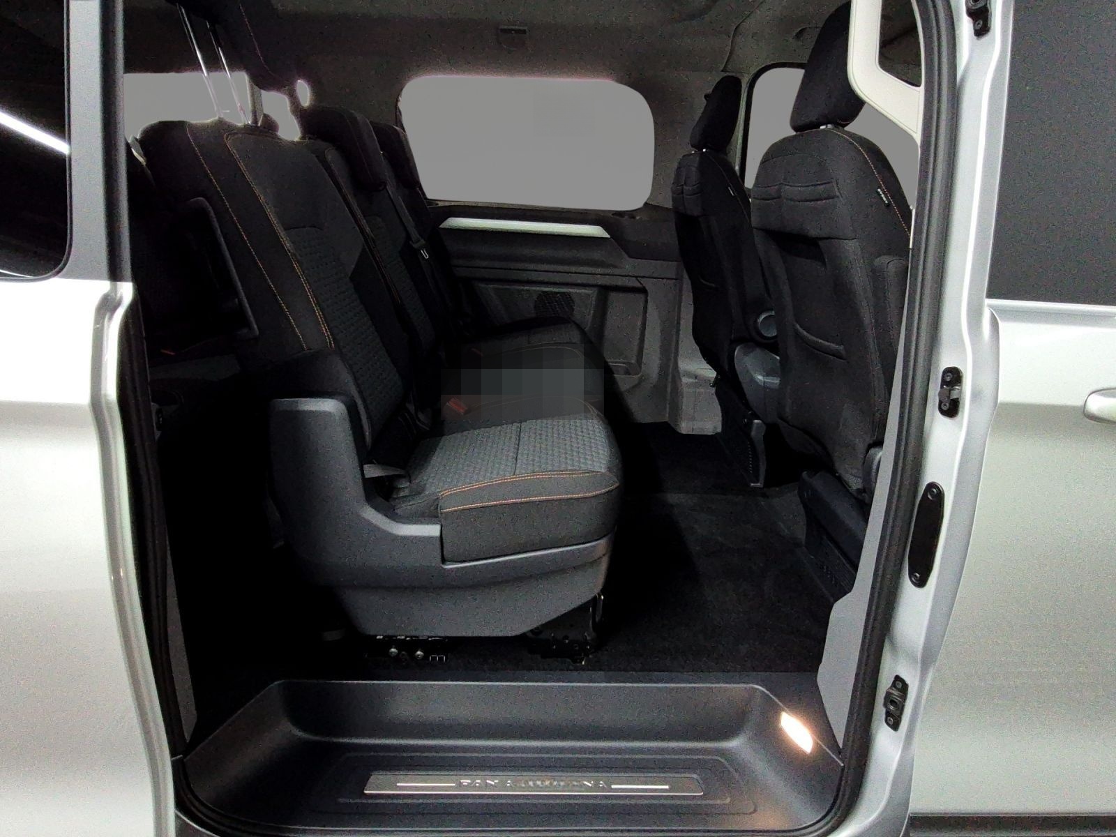 Volkswagen T7 Caravelle PanAmericana 2.0 TDI Aut. AHK PANO foto 10