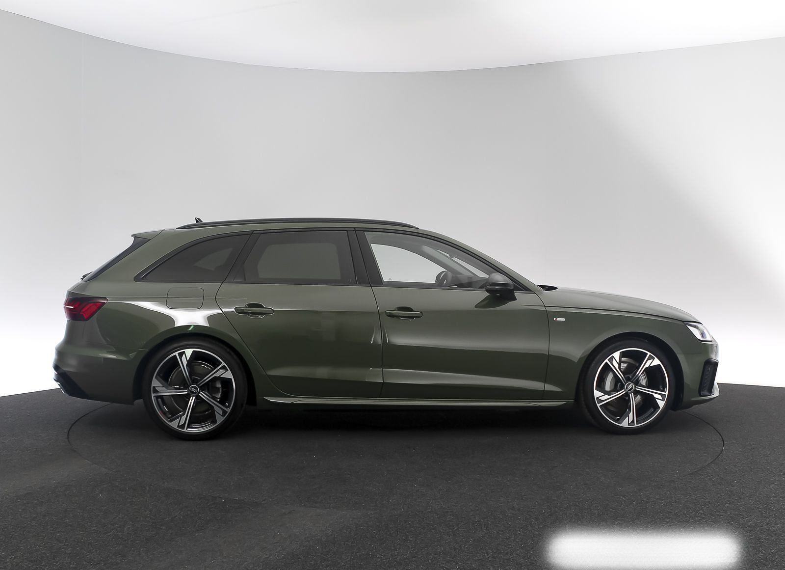 Audi A4 Avant 40 TFSI qu. S tronic S line Matrix/Navi foto 6