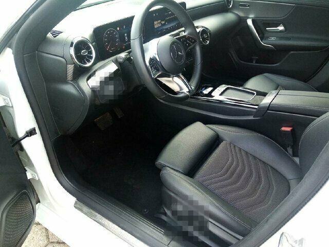 Mercedes-Benz Cla 180 d foto 4