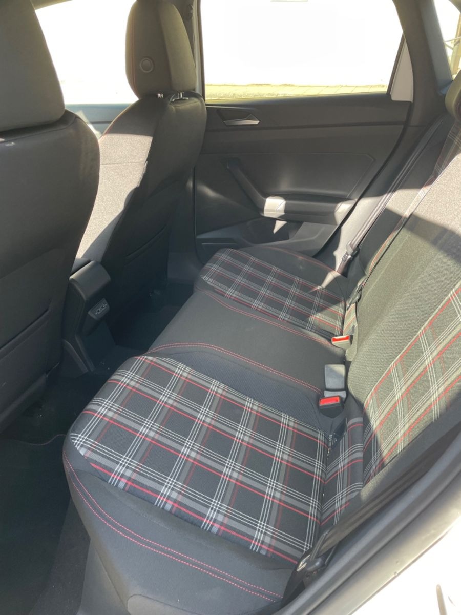 Volkswagen Polo 2.0 TSI DSG GTI foto 9