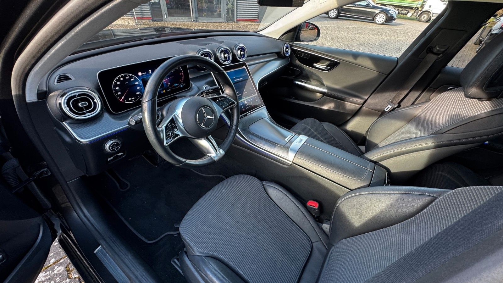 Mercedes-Benz C 300d Lim Avantgarde LED AHK Panoramadach Night foto 4