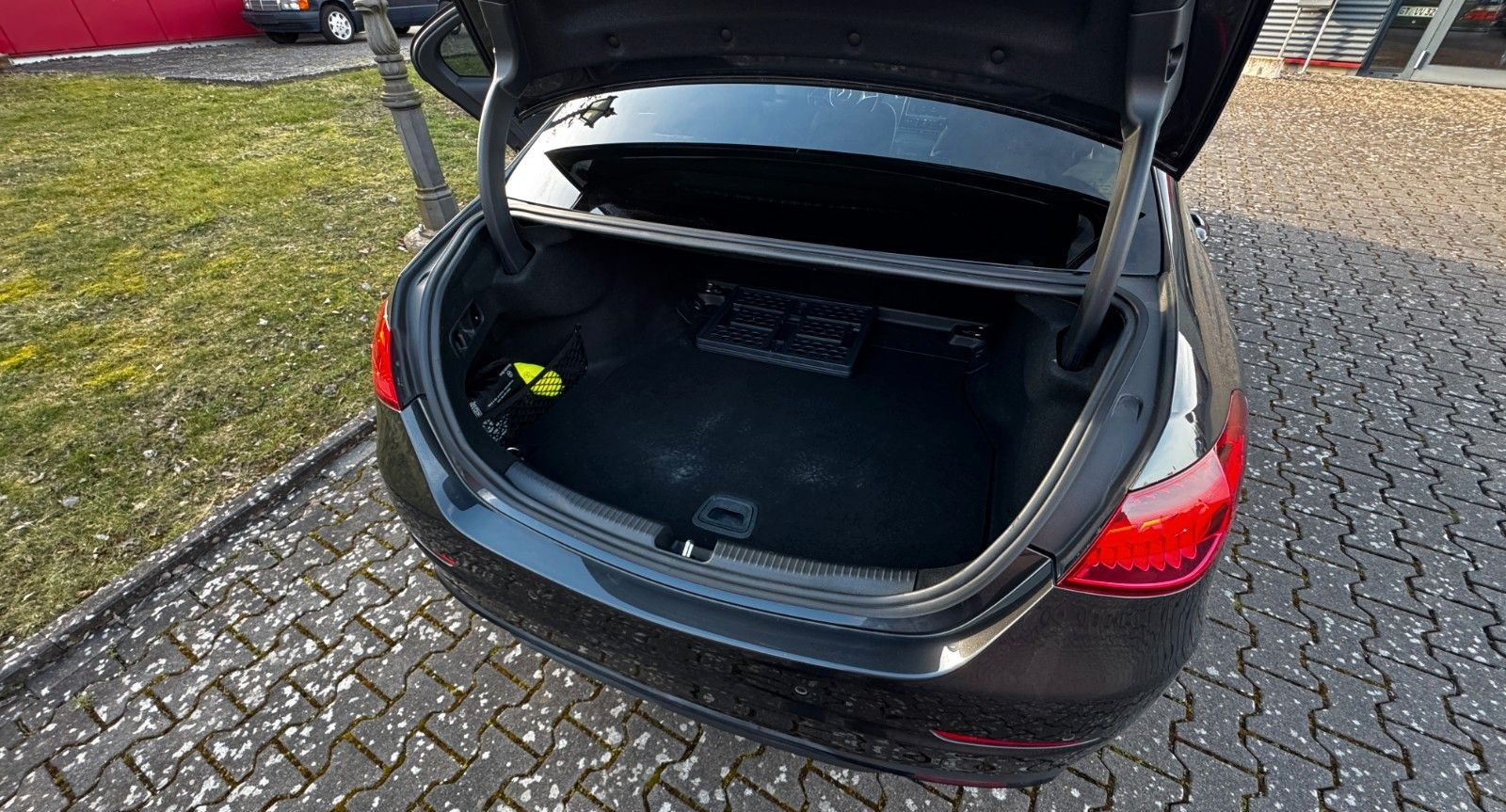 Mercedes-Benz C 300d Lim Avantgarde LED AHK Panoramadach Night foto 9