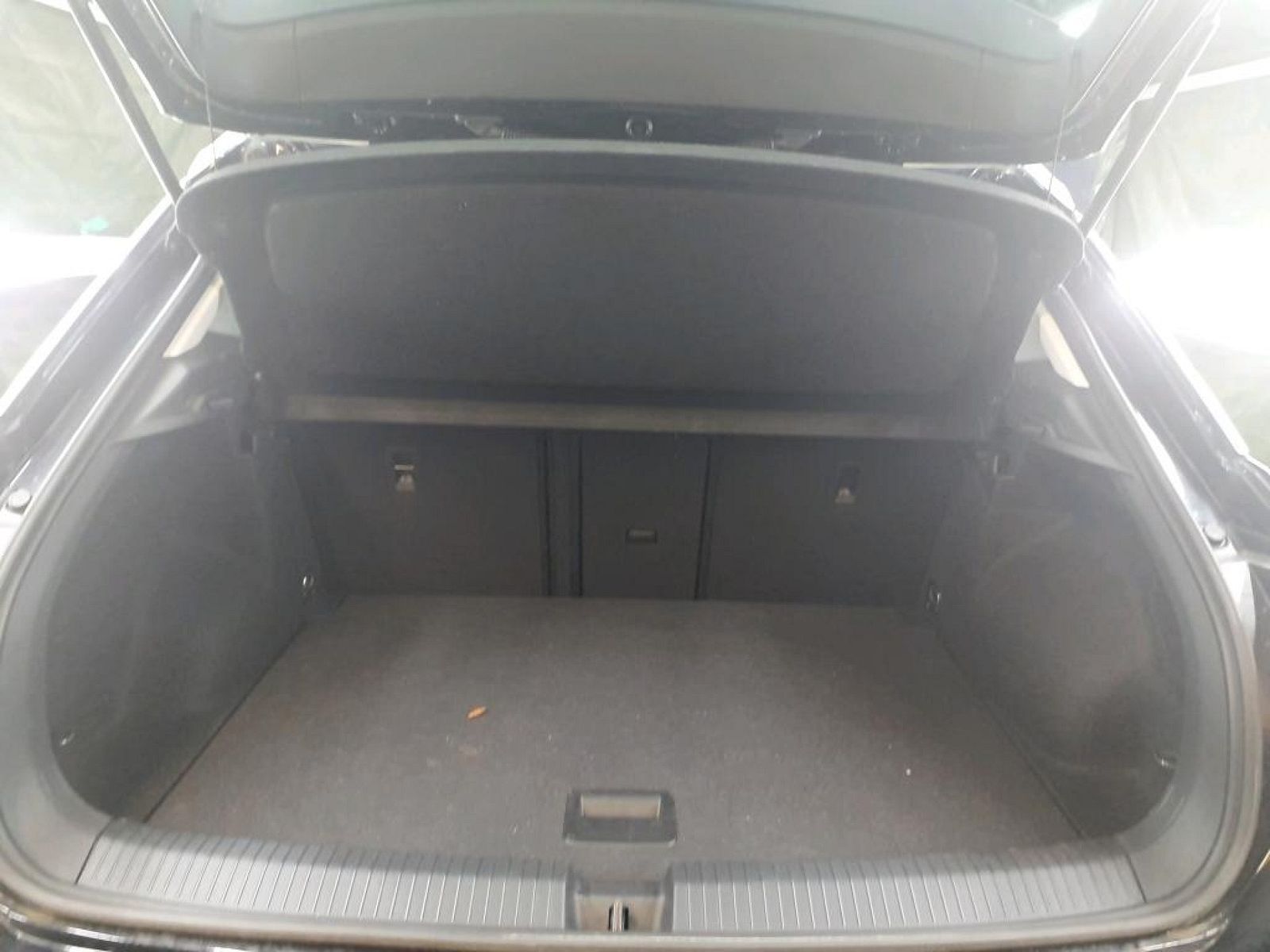 Volkswagen T-Roc 2.0TDI DSG Style +AHK+REAR-CAM+ foto 12