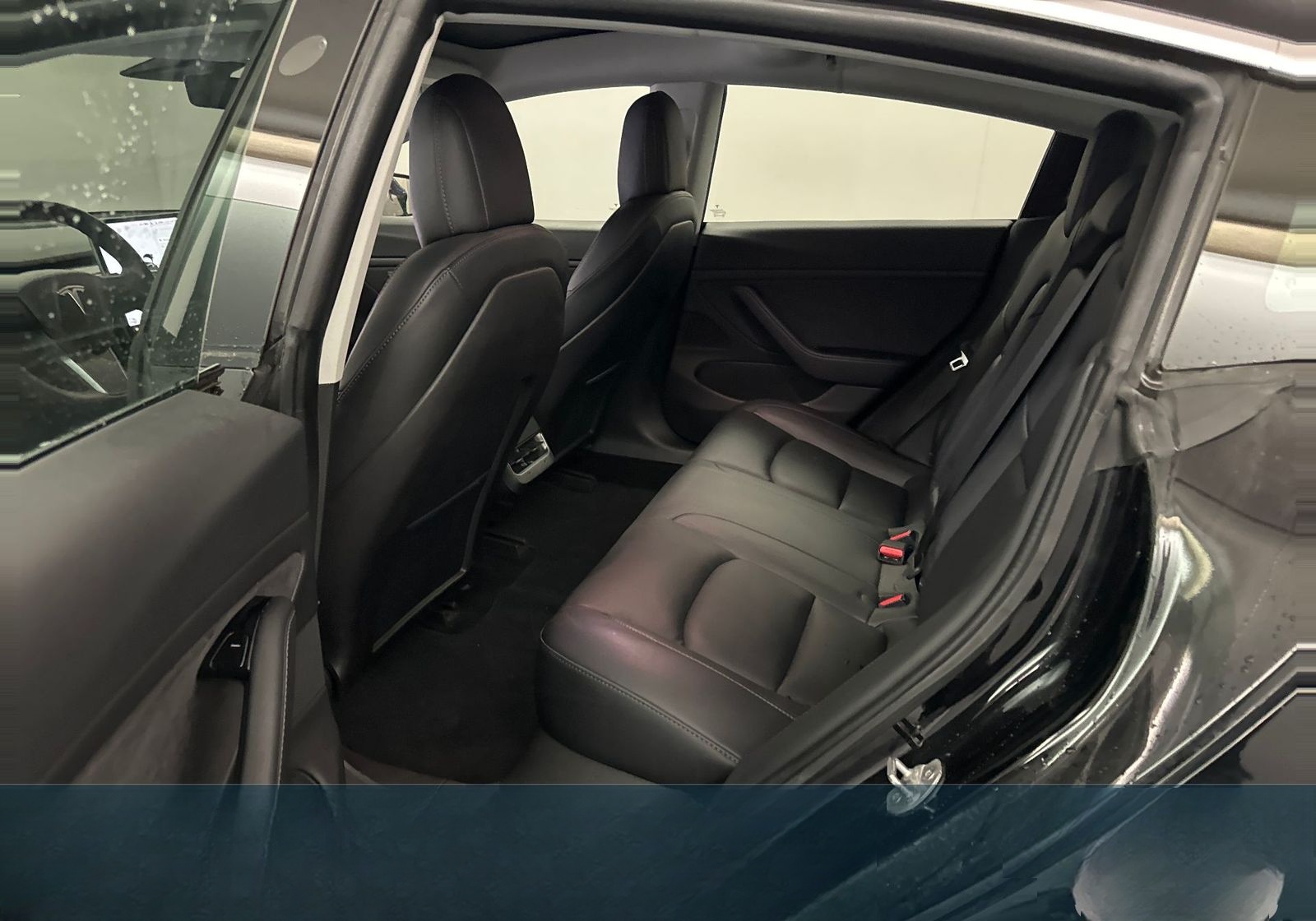 Tesla Model 3 - Langstreckenbatt. Allradantrieb foto 10